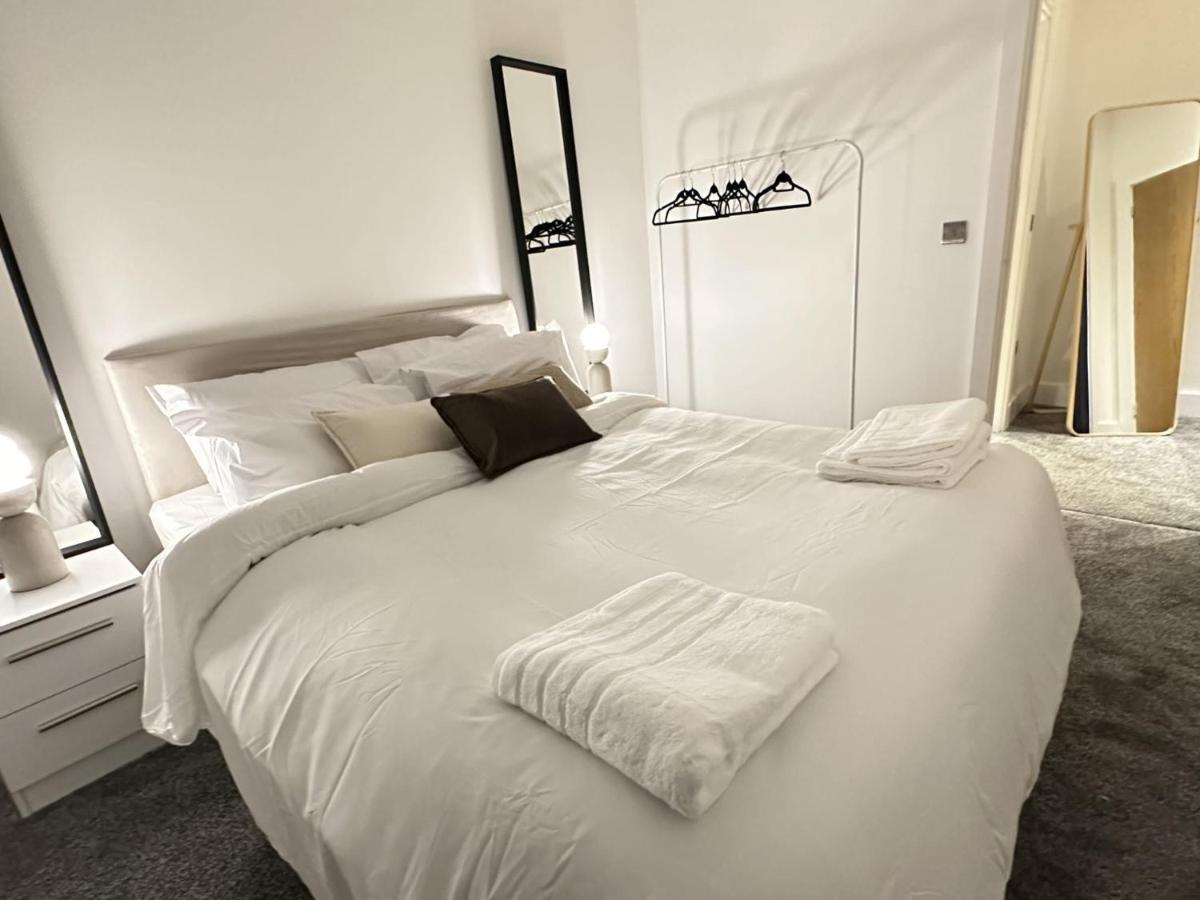 Apartment Elegant And Sophisticated, And We Mean It! *